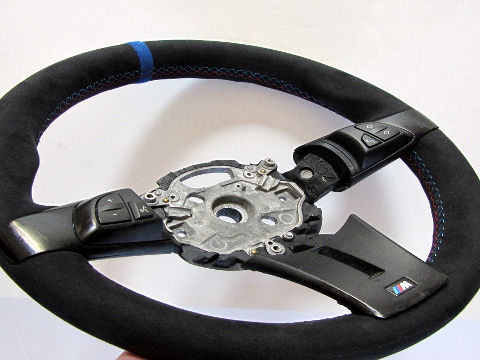 z4 e85 thick m steering wheel